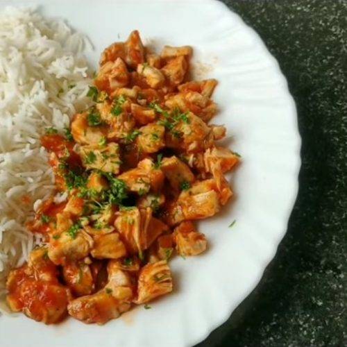 Recipe - Boiled Chicken Curry - Pre Workout Meals - FOODFACT